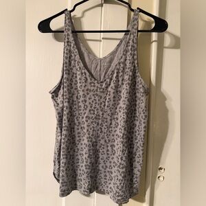 GAP Gray Animal Print Tank Top